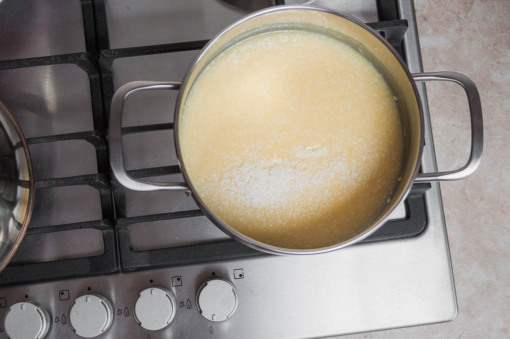 Узнайте как приготовить крем рафаэлло. Смотрите пошаговый рецепт с фотографиями