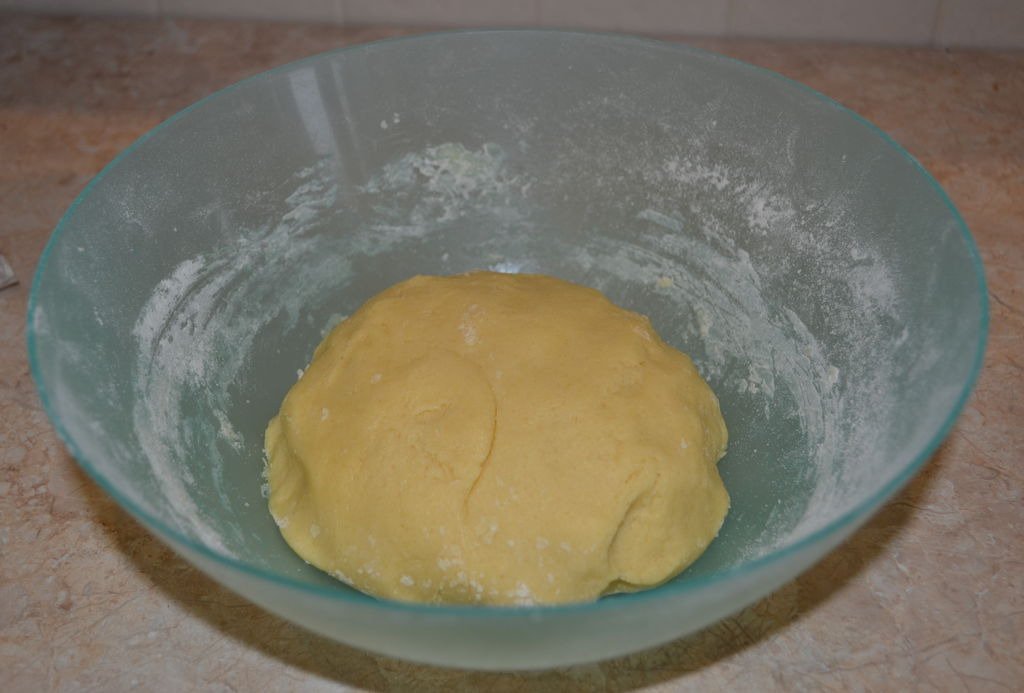 Рецепт лимонного пирога со сгущенкой Сытый Боярин